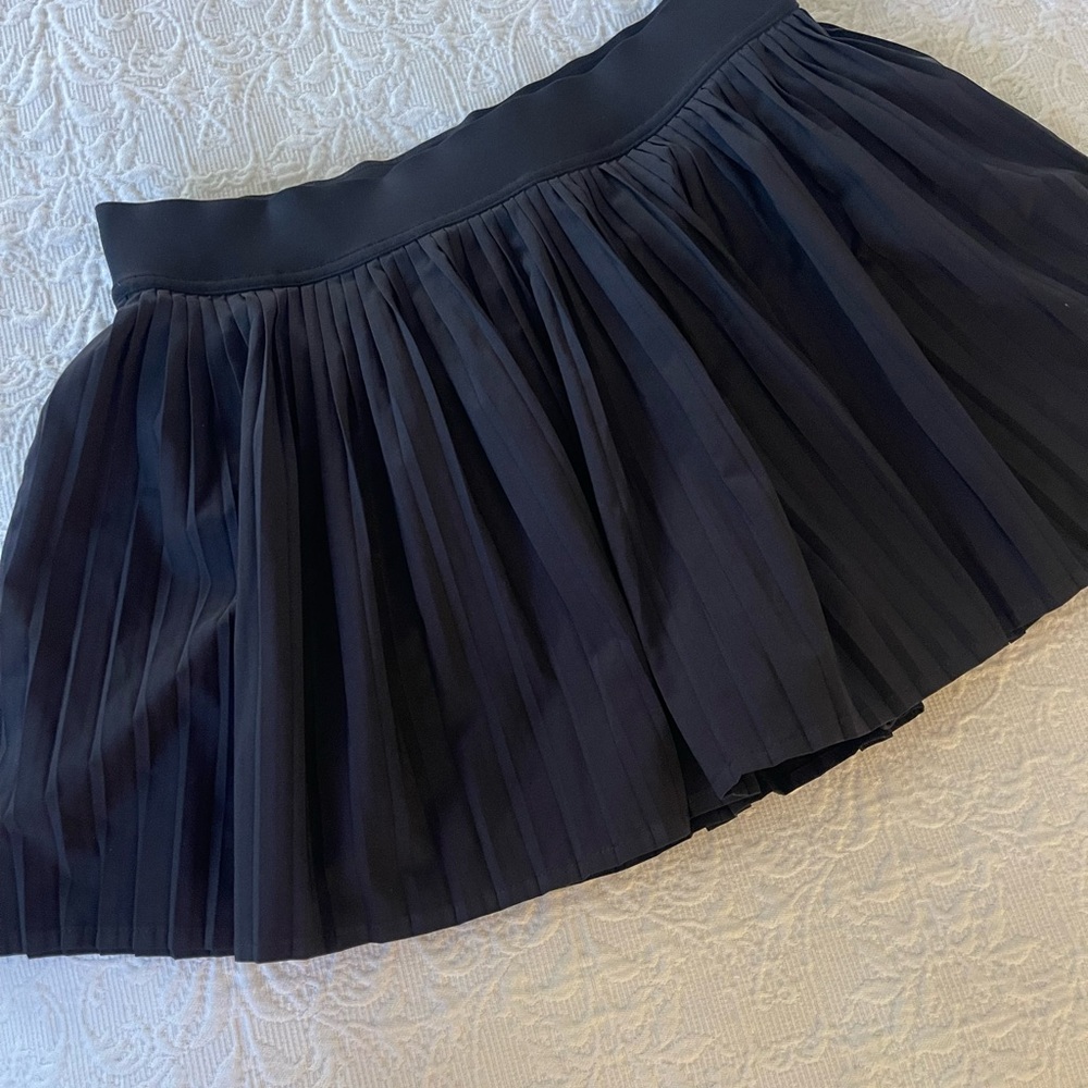 Lululemon Athletica Black Mini Skater Skirt